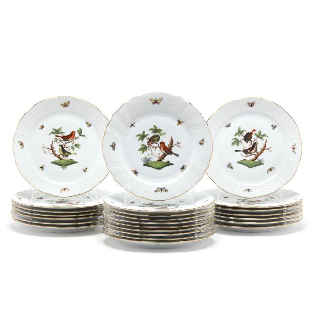 herend-24-i-rothschild-bird-i-porcelain-dinner-plates