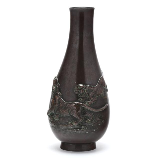 a-japanese-bronze-vase-with-tigers