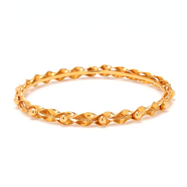 high-karat-gold-bangle-bracelet-bahrain