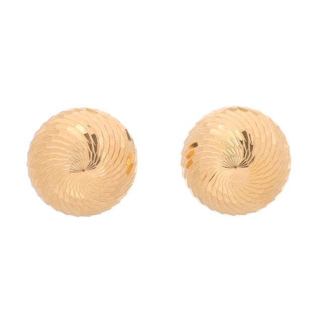 gold-button-earrings-charles-garnier