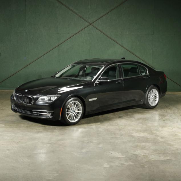 2013-bmw-750-li-x-drive-luxury-executive-sedan