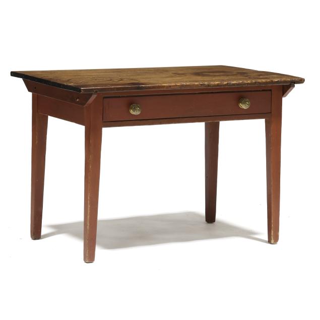 southern-painted-pin-top-table