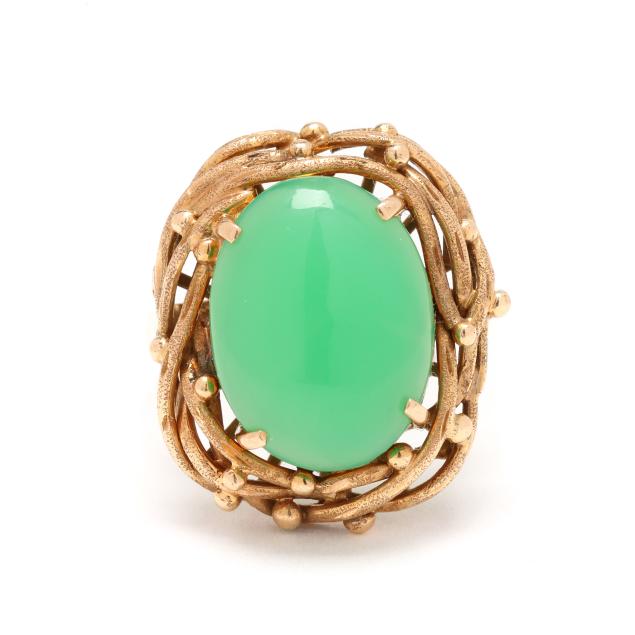 gold-and-chrysoprase-ring