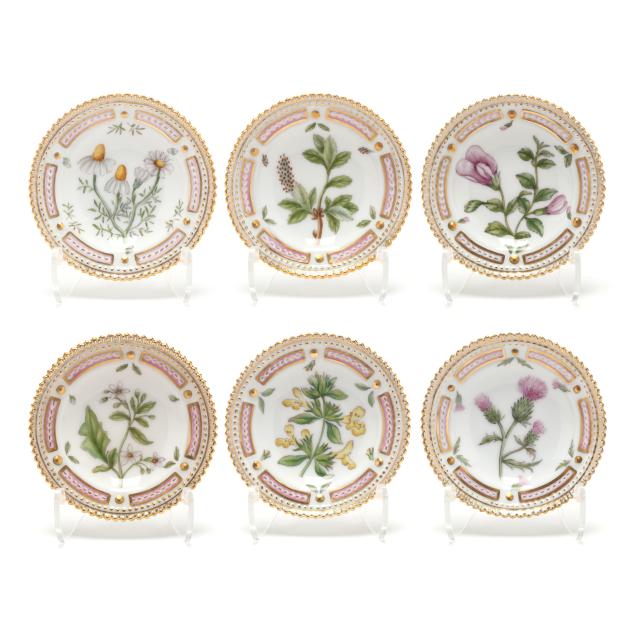 royal-copenhagen-six-i-flora-danica-i-porcelain-butter-pats