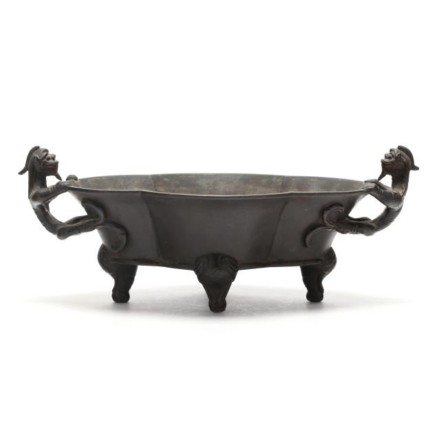 a-chinese-bronze-censer-with-i-chilong-i-handles