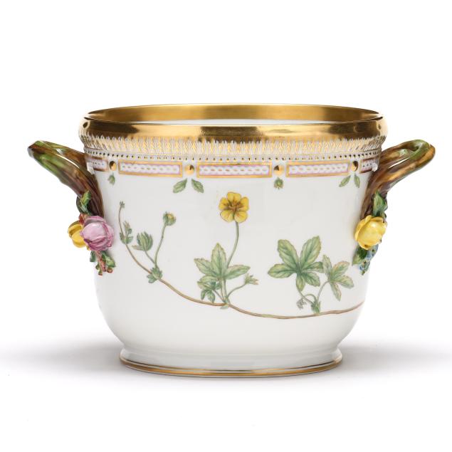 royal-copenhagen-i-flora-danica-i-porcelain-wine-cooler