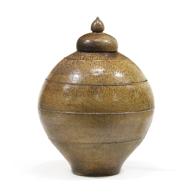daniel-johnston-nc-b-1971-large-ovoid-lidded-stoneware-urn