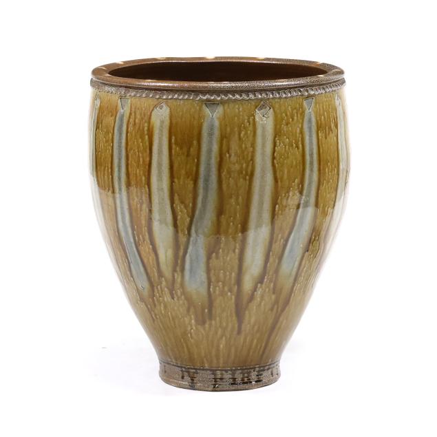 mark-hewitt-nc-b-1955-large-salt-glazed-covered-urn