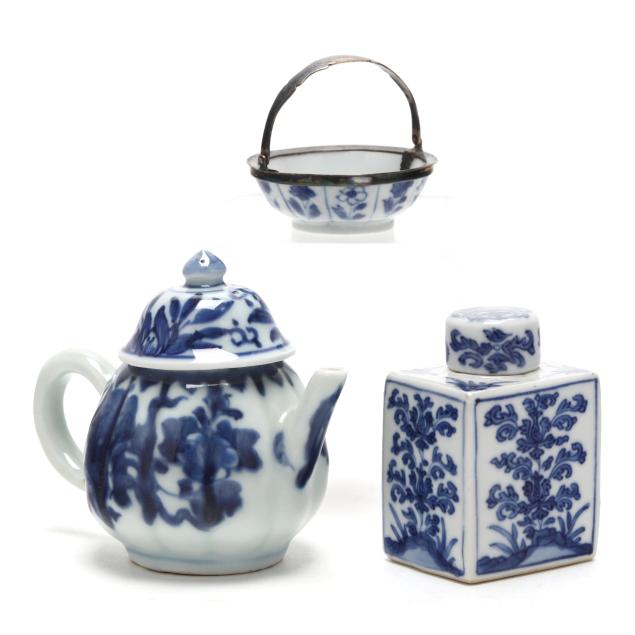 an-assembled-chinese-kangxi-blue-and-white-porcelain-miniature-tea-set