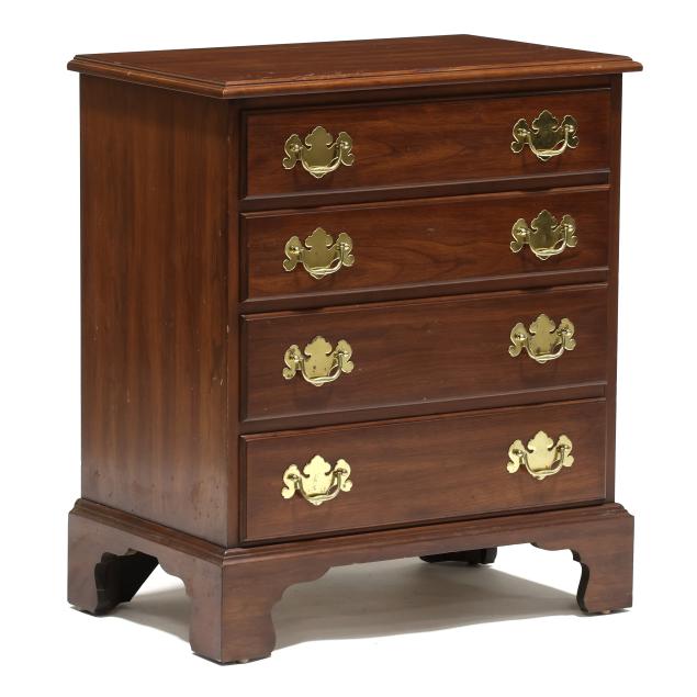 henkel-harris-chippendale-style-cherry-side-chest