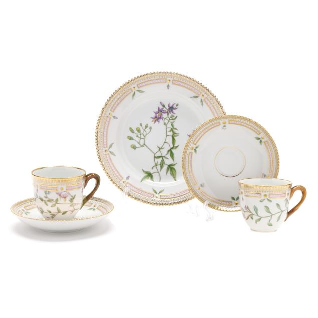 royal-copenhagen-five-pieces-of-i-flora-danica-i-porcelain