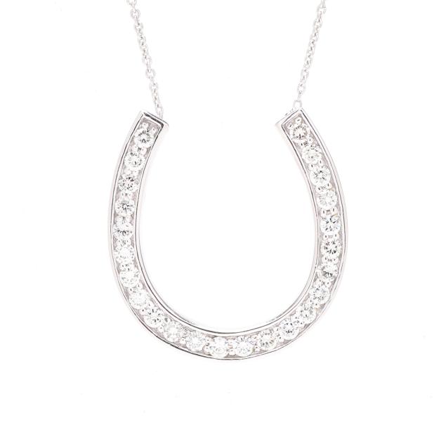 white-gold-and-diamond-horseshoe-necklace