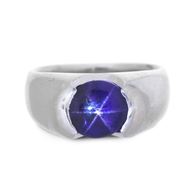 platinum-and-purple-star-sapphire-ring