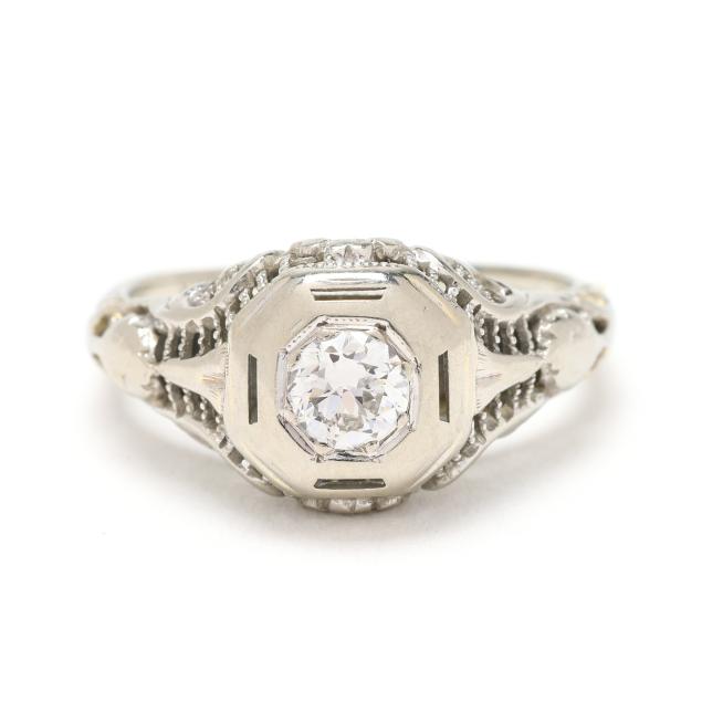 antique-white-gold-and-diamond-ring