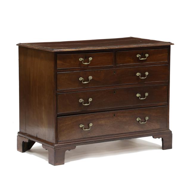 george-iii-mahogany-chest-of-drawers