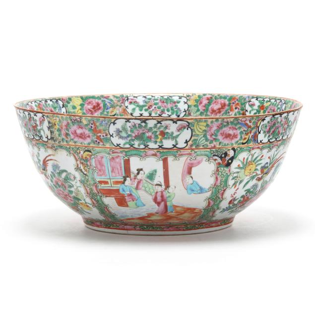 a-chinese-export-rose-medallion-porcelain-punch-bowl