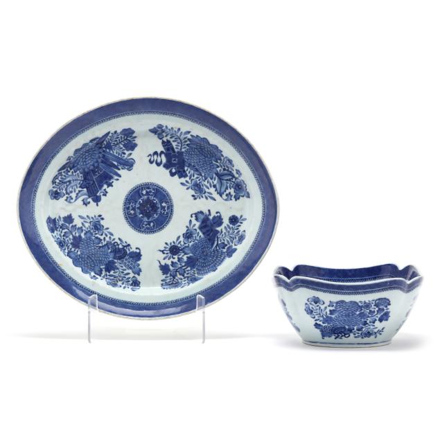 a-chinese-export-porcelain-blue-fitzhugh-serving-bowl-and-platter