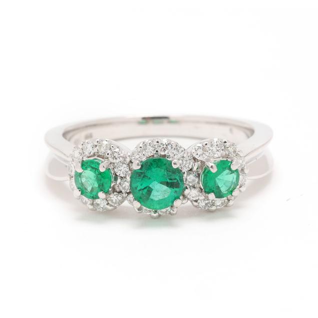 gold-emerald-and-diamond-three-stone-ring