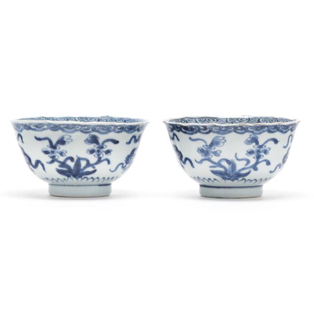 a-pair-of-chinese-export-blue-and-white-porcelain-tea-bowls