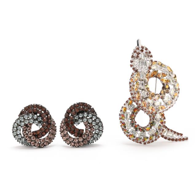 two-vintage-costume-jewelry-items