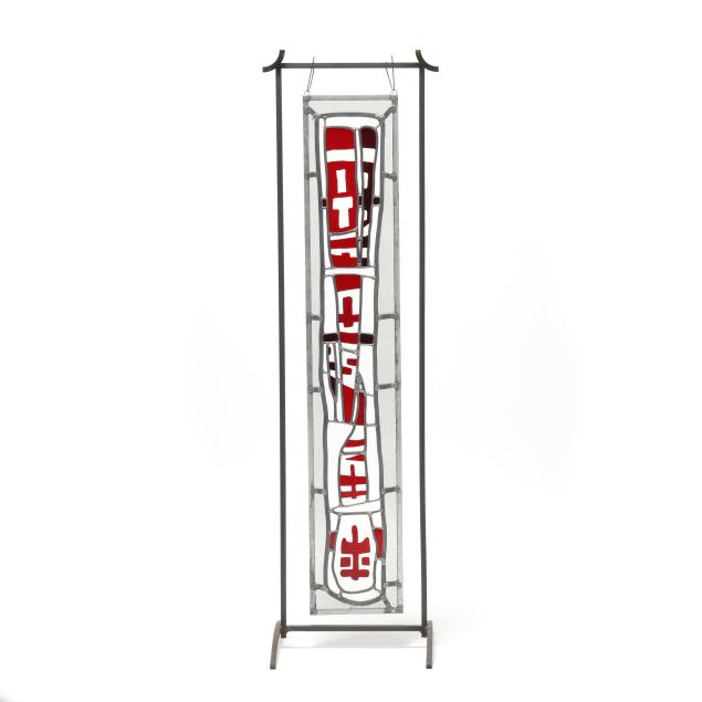 contemporary-stained-glass-panel-on-stand