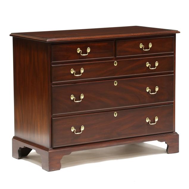 henkel-harris-chippendale-style-mahogany-chest-of-drawers