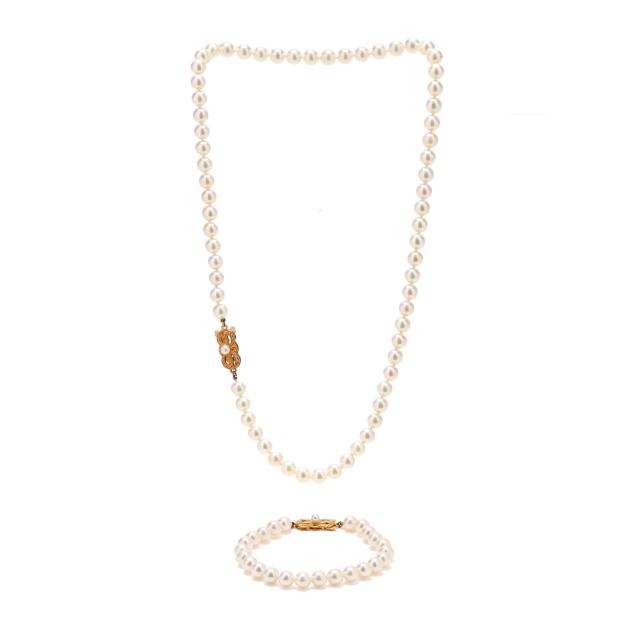 single-strand-pearl-necklace-and-bracelet-mikimoto
