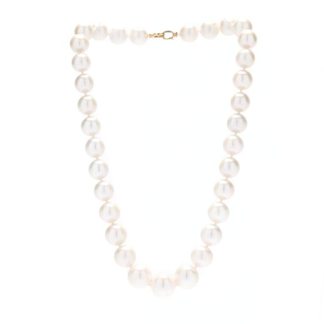graduated-south-sea-pearl-necklace