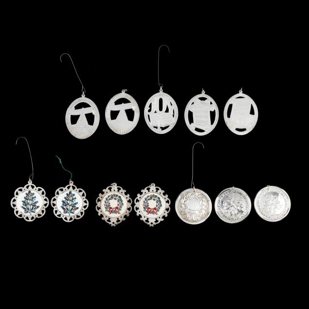 twelve-lunt-sterling-silver-christmas-medallions