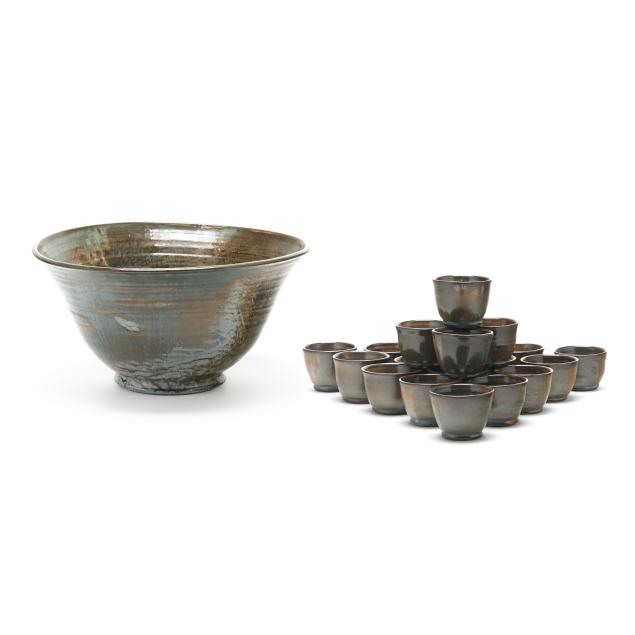 seagrove-art-pottery-nc-1953-1991-large-punch-bowl-and-cup-set