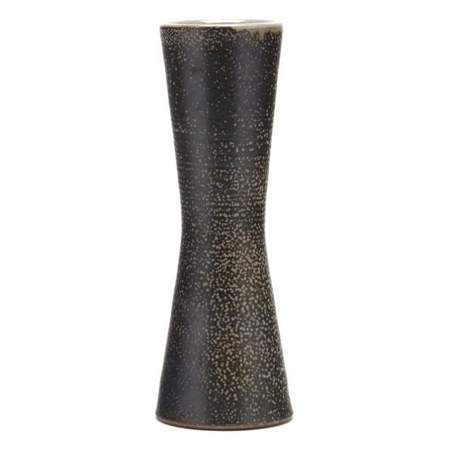 john-vigeland-for-east-fork-pottery-tall-pottery-vase
