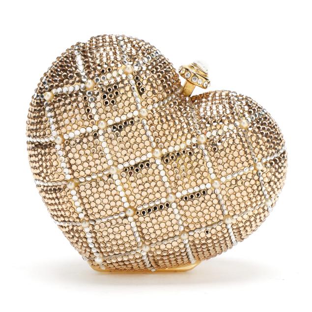 swarovski-crystal-heart-minaudiere-kathrine-baumann