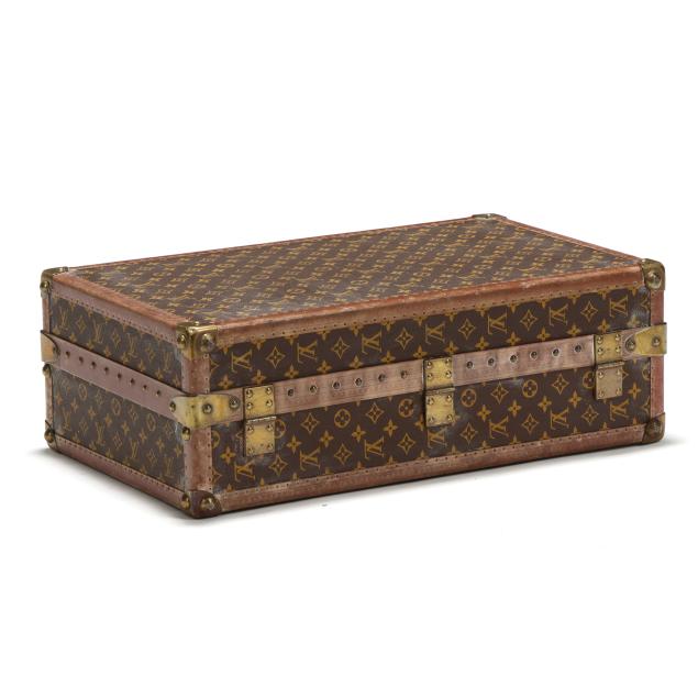 vintage-canvas-shoe-trunk-louis-vuitton