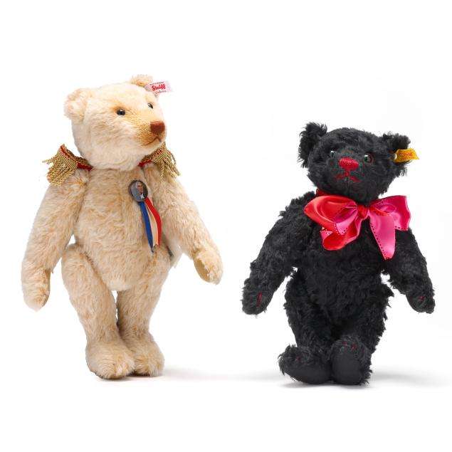 two-steiff-bears-including-patriotic-musikwerk
