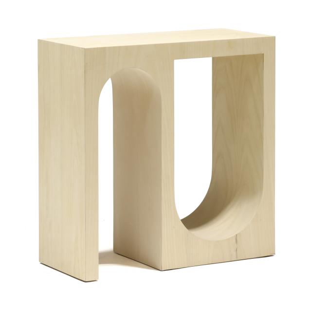 kelly-wearstler-i-roxbury-i-petite-console