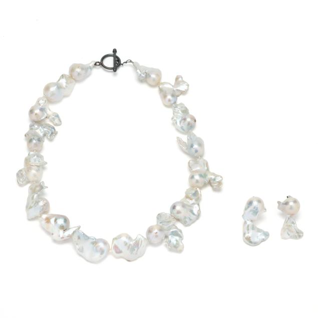 baroque-pearl-necklace-and-earrings