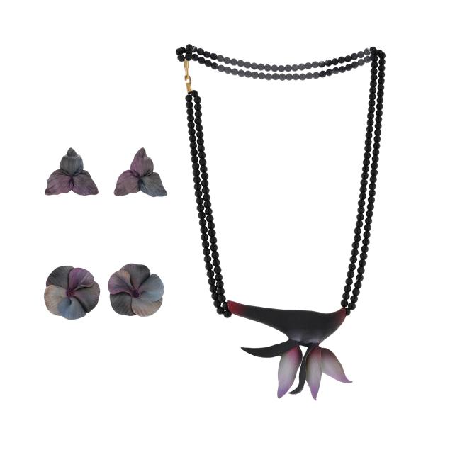 porcelain-floral-motif-necklace-and-earrings-mary-ann-lally-graves