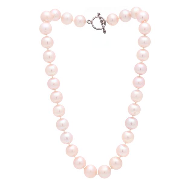 strand-of-pink-south-sea-pearls