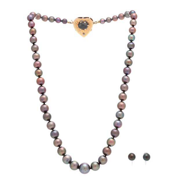 single-strand-pearl-necklace-with-pearl-earrings