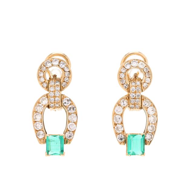 gold-diamond-and-emerald-buckle-motif-earrings