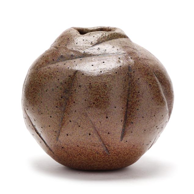 hiroshi-sueyoshi-japanese-american-1946-2025-art-pottery-vessel