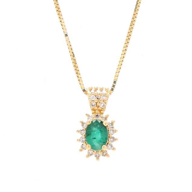 gold-emerald-and-diamond-pendant-necklace