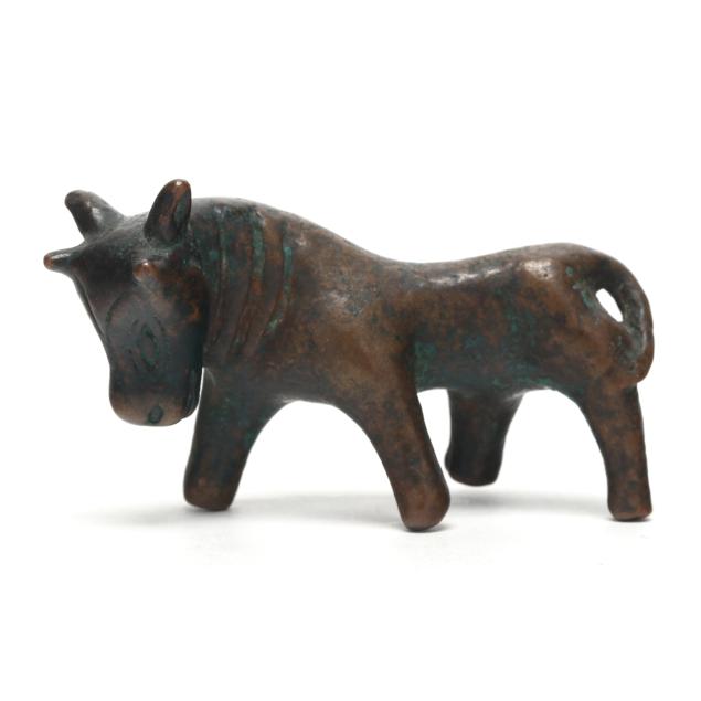 a-chinese-archaic-bronze-bull