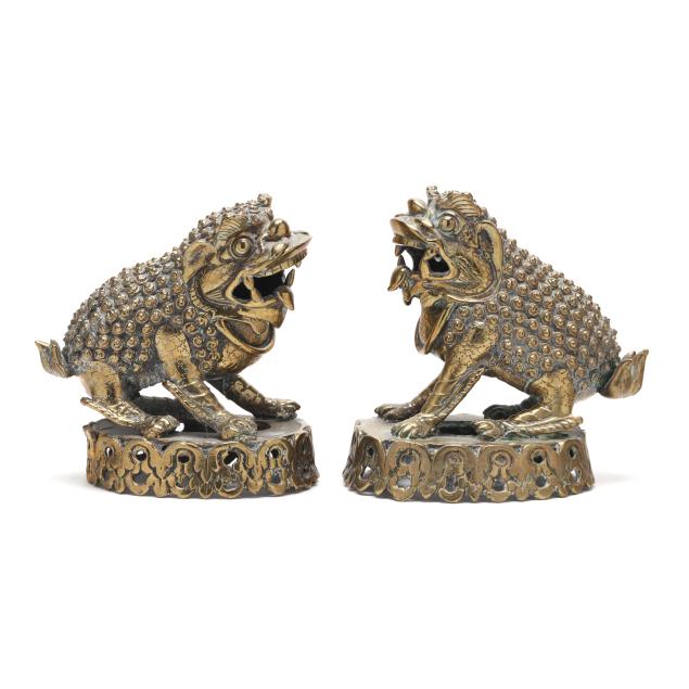 a-pair-of-chinese-i-pixiu-i-figures