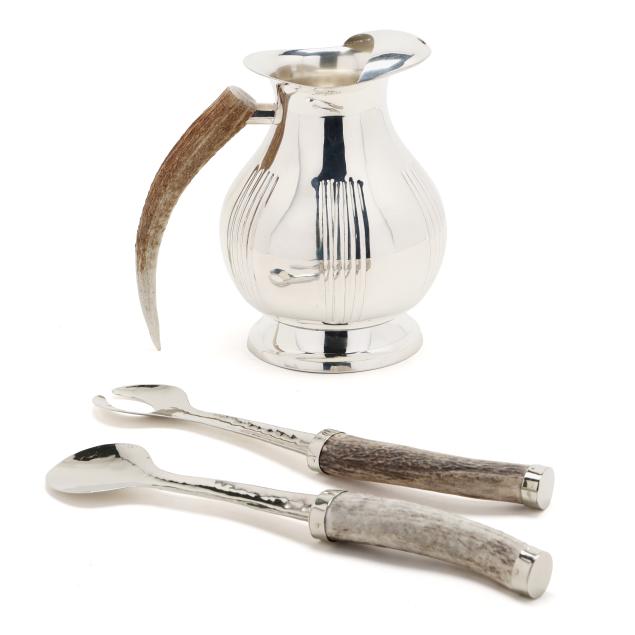 group-of-modernist-stag-handled-tableware-by-airedelsur