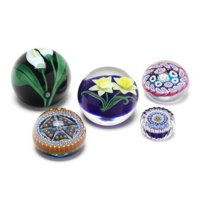 five-art-glass-paperweights