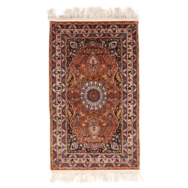 silk-isfahan-area-rug