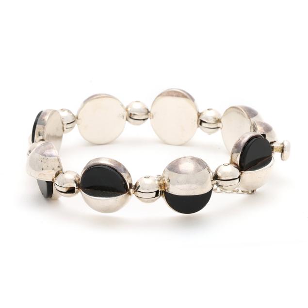 silver-and-black-onyx-bracelet-antonio