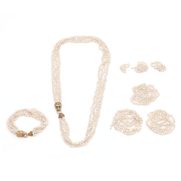 multi-strand-pearl-necklace-and-bracelet-with-gold-and-gem-set-clasp