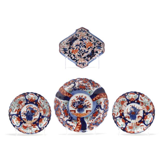 a-group-of-four-japanese-imari-porcelain-dishes